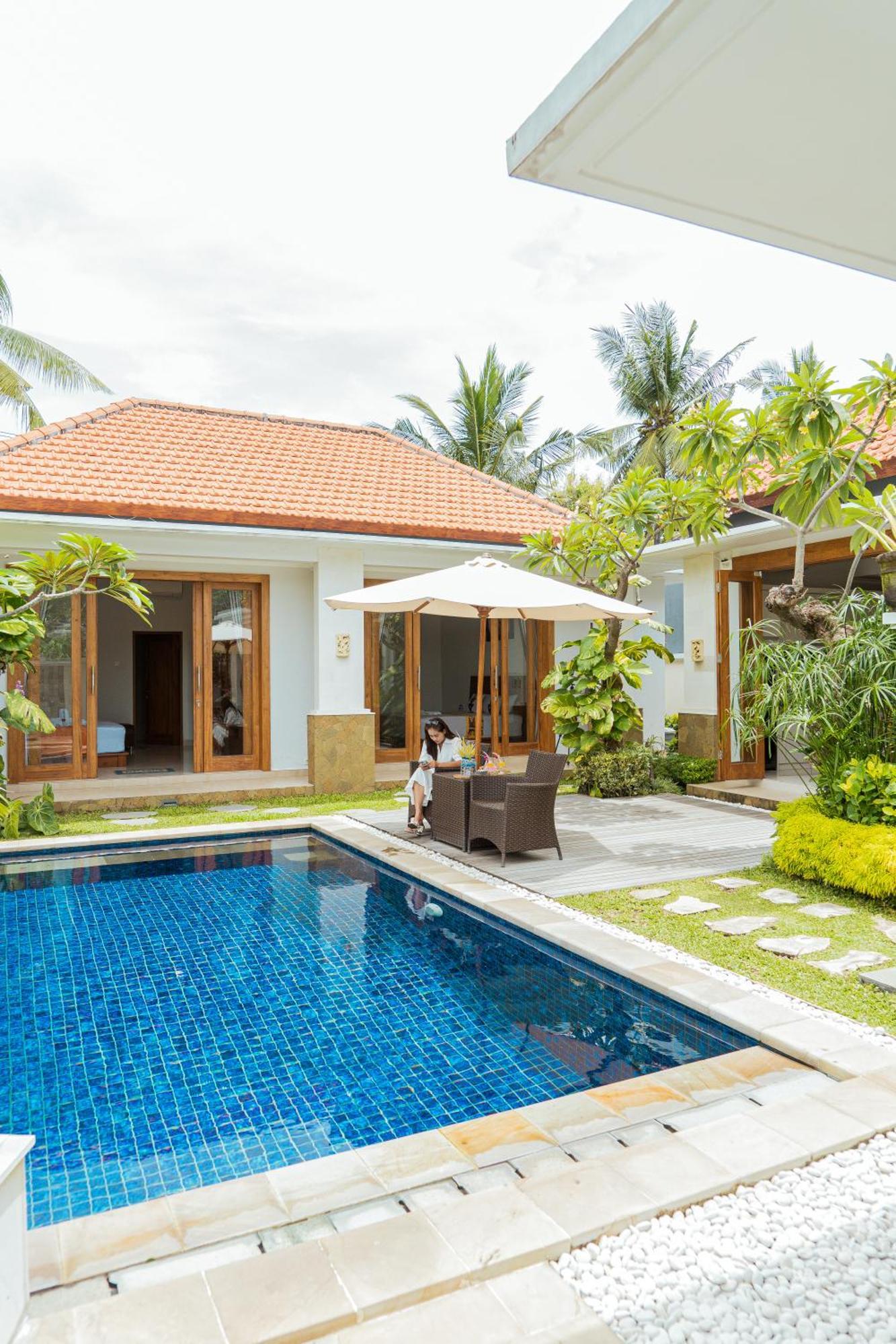 Villa Nugraha Lovina Private Pool Сінгараджа Екстер'єр фото